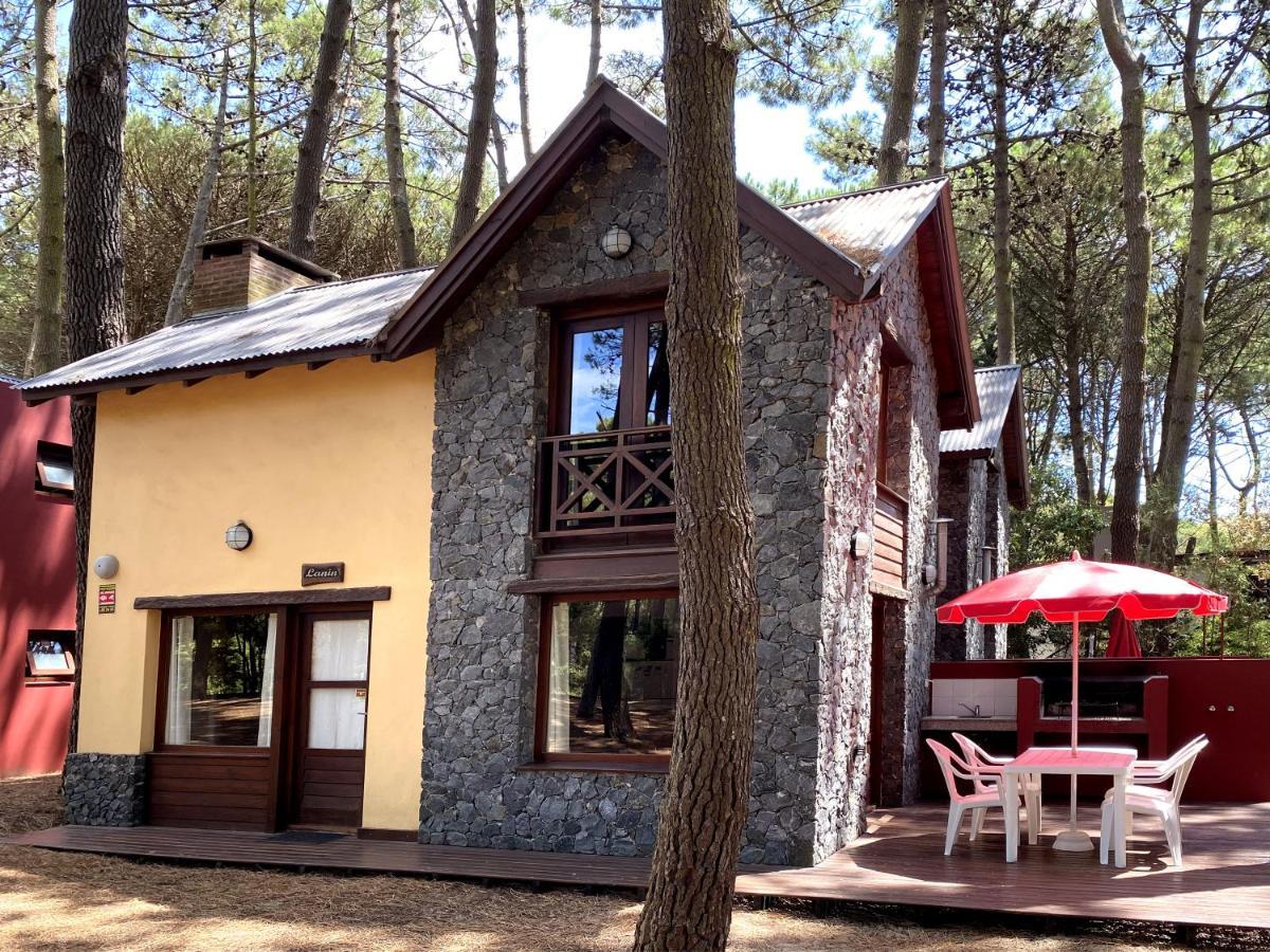 Complejo De Cabanas Tunquelen Mar de Las Pampas Bagian luar foto